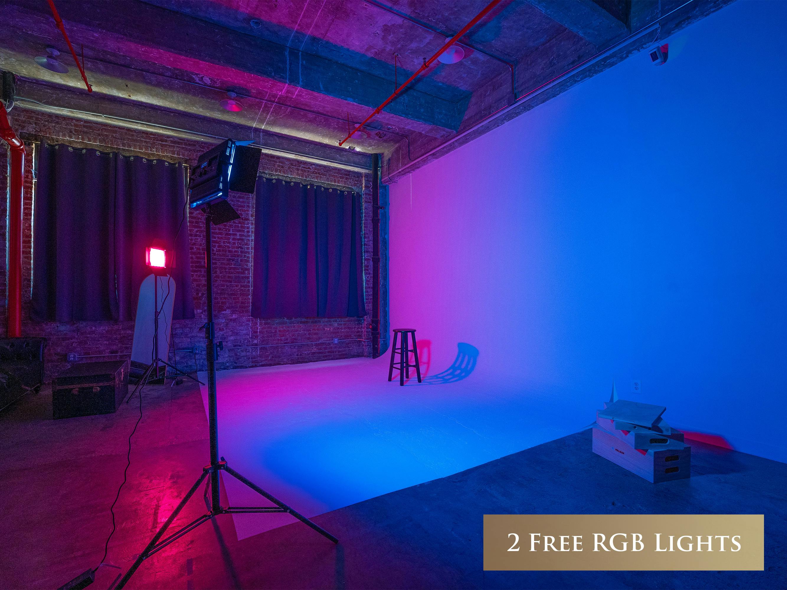 1220: Affordable Natural Light Cyc Wall Studio W/ Free Lighting